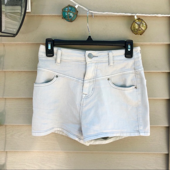 BDG Super High Rise Seam Short - Picture 2 of 6